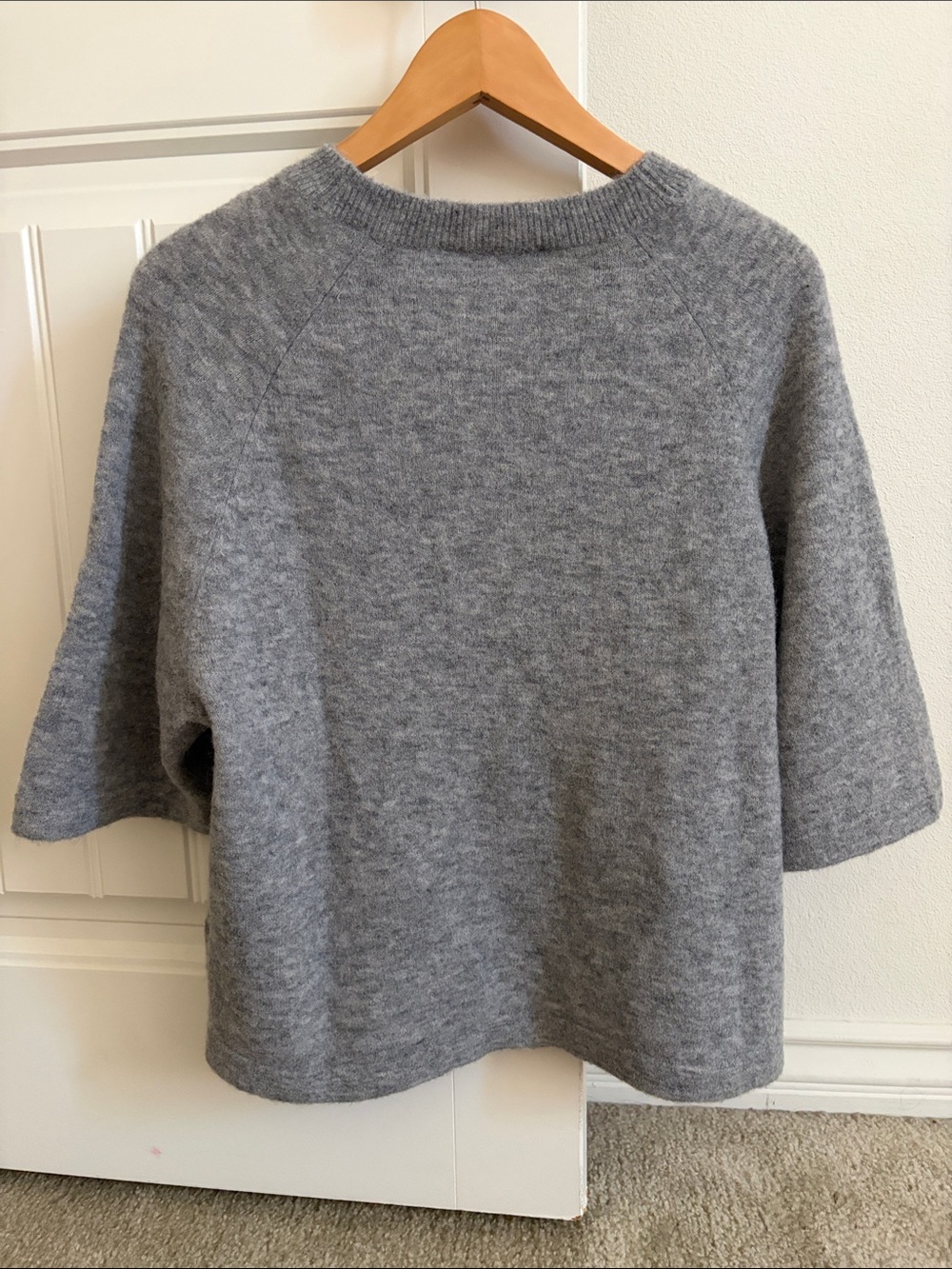 NWT &Other Stories Gray Alpaca-Wool Short-Sleeve Crewneck Sweater - Picture 3 of 4